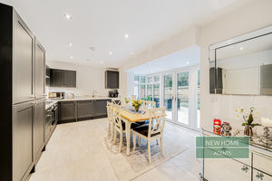 Photo 21- click for photo gallery